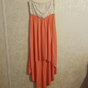 Strapless dress